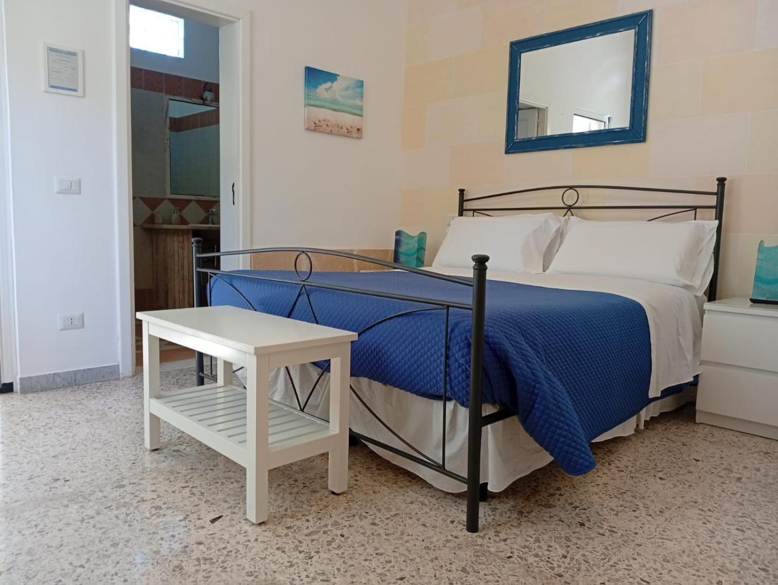 B&B Le Vele Maruggio Exterior photo